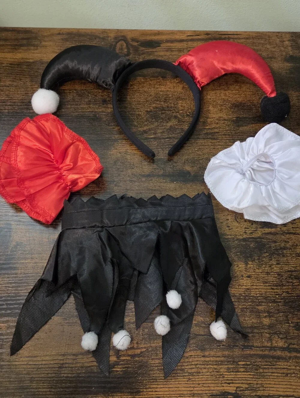 Joyfy Girls Clown Costume Small Black Red Evil Jester Goth Halloween